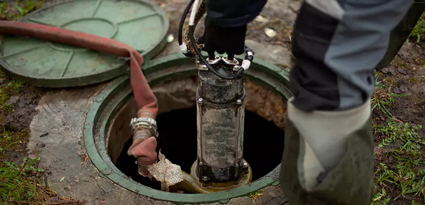 Professional Sewage Cleanup Services in Dacula, GA